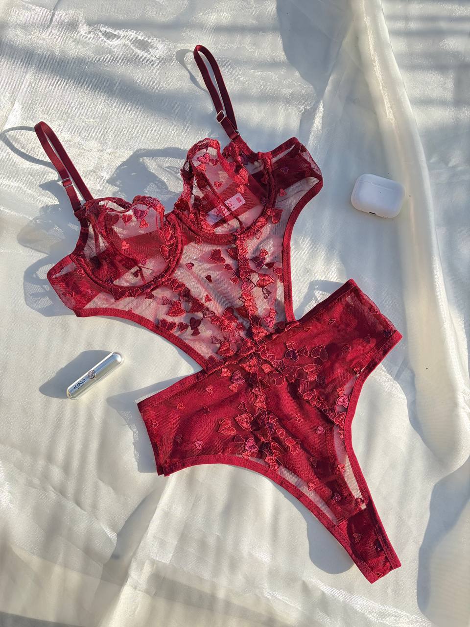 Efsun Kalp İşlemeli Bodysuit Bordo