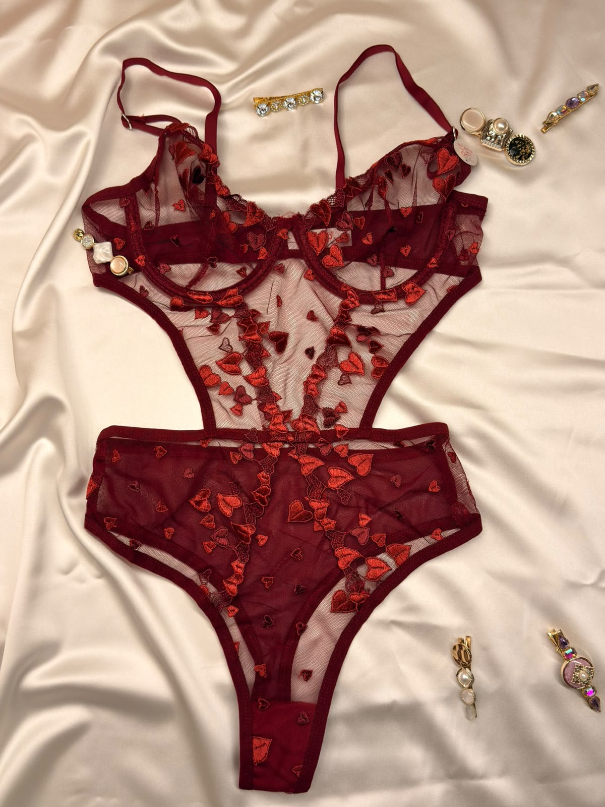 Efsun Kalp İşlemeli Bodysuit Bordo